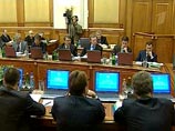 Вся критика, которая прозвучала в ходе общения президента с гражданами "касается вас лично, члены правительства, руководителей служб и ведомств, ваших сотрудников", - предупредил он Вся критика, которая прозвучала в ходе общения президента с гражданами "касается вас лично, члены правительства, руководителей служб и ведомств, ваших сотрудников", - предупредил он