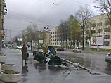 300-е наводнение не привело к ЧП в Петербурге, но в области ураганный ветер оставил без света немало мелких населенных пунктов