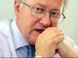 Янукович выгнал из зала заседаний "оранжевого" министра за разговор по телефону Янукович выгнал из зала заседаний "оранжевого" министра за разговор по телефону