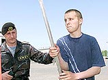 Лидер белорусской организации "Молодой фронт" Дашкевич получил 1,5 года за отсутствие регистрации
Лидер белорусской организации "Молодой фронт" Дашкевич получил 1,5 года за отсутствие регистрации
