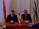 Главы Абхазии и Южной Осетии в Сухуми договариваются "дружить против Грузии" Главы Абхазии и Южной Осетии в Сухуми договариваются "дружить против Грузии"