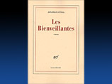 Награду 39-летнему Литтеллу принес роман "Благодушные" (Les Bienveillantes), написанный на французском языке в виде воспоминаний бывшего офицера СС