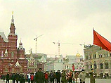 Несмотря на отмену государственного праздника, российские коммунисты готовятся отметить 89-ю годовщину Октябрьской революции массовыми акциями и шествиями