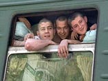 Осенний призыв: 123 тысячи призывников отправляют в армию. Еще столько же не прошли медкомиссию Осенний призыв: 123 тысячи призывников отправляют в армию. Еще столько же не прошли медкомиссию