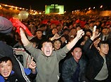 В 11:00 по московскому времени в центре Бишкека пройдет большой праздничный митинг, на котором будет объявлено о завершении акции протеста оппозиции
