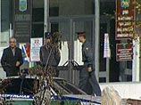 Родственники арестованных по делу об убийстве Фотьянова утверждают, что у подозреваемых "выбивают" признания Родственники арестованных по делу об убийстве Фотьянова утверждают, что у подозреваемых "выбивают" признания