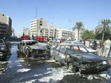 По меньшей мере восемь человек погибли и 38 получили сегодня ранения в результате двух взрывов на многолюдном рынке "Шорджа" в центре Багдада
