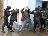 За пьяный дебош и хулиганство в Черновцах задержаны 35 российских болельщиков, направлявшихся на футбольный матч отборочного цикла чемпионата Европы 2008 года между сборными России и Македонии За пьяный дебош и хулиганство в Черновцах задержаны 35 российских болельщиков, направлявшихся на футбольный матч отборочного цикла чемпионата Европы 2008 года между сборными России и Македонии
