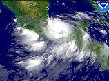 У побережья Мексики сформировался необычайно поздний тропический шторм