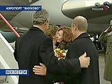 Президенты РФ и США Владимир Путин и Джордж Буш сегодня в московском аэропорту "Внуково-2"