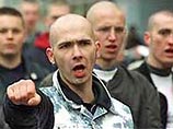В нем говорилось, что вынесенный правозащитникам смертный приговор не является "явным и однозначным призывом" и не носит обязательного характера В нем говорилось, что вынесенный правозащитникам смертный приговор не является "явным и однозначным призывом" и не носит обязательного характера