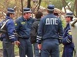 Неизвестные расстреляли автомашину в райцентре Чечни - трое погибших
Неизвестные расстреляли автомашину в райцентре Чечни - трое погибших