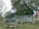 "Паломничество" на улицу Вокзальную городка Тосно под Питером продолжается. В свое время здесь была дача родителей Путина, а будущий глава государства ребенком приезжал сюда на каникулы "Паломничество" на улицу Вокзальную городка Тосно под Питером продолжается. В свое время здесь была дача родителей Путина, а будущий глава государства ребенком приезжал сюда на каникулы