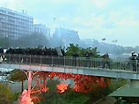 10 тысяч французских пожарных с огоньком прошлись по Парижу, требуя социальных льгот
10 тысяч французских пожарных с огоньком прошлись по Парижу, требуя социальных льгот