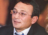 Состояние Сулеймана Керимова, разбившегося в ДТП, вызывает опасения у врачей Состояние Сулеймана Керимова, разбившегося в ДТП, вызывает опасения у врачей