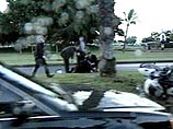Президентский кортеж ехал по территории военной базы, и трое мотоциклистов столкнулись друг с другом