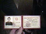 В Воронеже милиционер ограбил несовершеннолетнюю девочку В Воронеже милиционер ограбил несовершеннолетнюю девочку