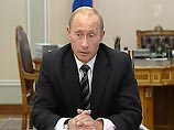 Версия номер 1 имеет непосредственное отношение к имени российского президента, но этой гипотезе Скотланд-Ярд придает наименьшую важность Версия номер 1 имеет непосредственное отношение к имени российского президента, но этой гипотезе Скотланд-Ярд придает наименьшую важность
