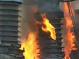 В Туле из-за пожара на электроподстанции парализована половина города В Туле из-за пожара на электроподстанции парализована половина города