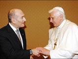 Прием, оказанный в Ватикане премьер-министру Израиля, был "любезным, но прохладным" Прием, оказанный в Ватикане премьер-министру Израиля, был "любезным, но прохладным"