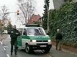 Полиция Гамбурга подтвердила, что из германской столицы поступил сигнал о звонке из Берлина российского бизнесмена Дмитрия Ковтуна его бывшей теще в Гамбург. "Однако этот след оказался ложным"