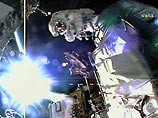 Астронавты, работавшие за бортом МКС, досрочно завершили выход в открытый космос Астронавты, работавшие за бортом МКС, досрочно завершили выход в открытый космос