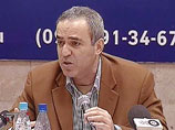 Каспаров критикует попытки властей запугать его, добиваясь отмены "Марша несогласных" Каспаров критикует попытки властей запугать его, добиваясь отмены "Марша несогласных"