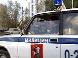 На место происшествия были отправлены усиленные наряды милиции и оперативно-следственная группа На место происшествия были отправлены усиленные наряды милиции и оперативно-следственная группа