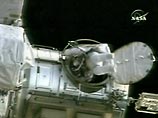 Члены экипажа Международной космической станции (МКС) завершили третий выход в открытый космос. Они провели подготовительные работы по переводу орбитальной станции на постоянную схему электроснабжения