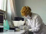 "Все три взятых в клинических условиях анализа мочи Марины В., ее старшего ребенка и спутника жизни и отправленных на исследование в научно-исследовательский центр (НИЦ) в Россендорфе вновь дали отрицательный результат", - сказал собеседник агентства "Все три взятых в клинических условиях анализа мочи Марины В., ее старшего ребенка и спутника жизни и отправленных на исследование в научно-исследовательский центр (НИЦ) в Россендорфе вновь дали отрицательный результат", - сказал собеседник агентства