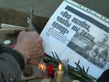 В центре Москвы сегодня прошел митинг памяти убитых журналистов. Его организаторы провели еще и шествие, несмотря на то, что ранее его запретили столичные власти. Всего в акции приняли участие около 400 человек