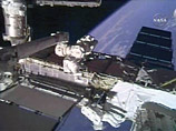 Астронавты шаттла Discovery успешно завершили выход в открытый космос. Как сообщили в пресс-службе NASA, астронавты Роберт Кербим и Кристер Фуглесанг выполнили все основные задачи