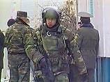 В Черкесске  неизвестные  бросили бомбу в машину с милиционерами