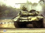Индия может в 2007-2008 годах закупить в России 300 модернизированных танков Т-90С, общей стоимостью более чем 860 млн долларов