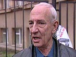 Накануне адвокат экс-главы ЮКОСа Ходорковского Юрий Шмидт заявил, что Ходорковский "заявил отвод всей следственной группе", передает ИТАР-ТАСС Накануне адвокат экс-главы ЮКОСа Ходорковского Юрий Шмидт заявил, что Ходорковский "заявил отвод всей следственной группе", передает ИТАР-ТАСС
