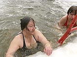 Московские моржи призывают всех встретить Новый год в полынье Московские моржи призывают всех встретить Новый год в полынье