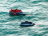 Через четверо суток после крушения морского парома в Индонезии спасены 12 находившихся на судне мужчин