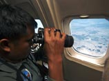 Три военных корабля и шесть самолетов ВМС Индонезии весь световой день 3 января вели поиски места падения пассажирского авиалайнера Boeing-737 частной авиакомпании Adam Air, на борту которого было 102 человека, включая трех граждан США
