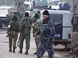 В Махачкале задержан водитель, в машине которого обнаружено оружие В Махачкале задержан водитель, в машине которого обнаружено оружие