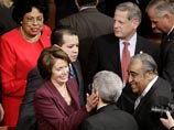 Новым спикером палаты представителей конгресса США в четверг стала 66-летняя Нэнси Пелоси, которая ранее возглавляла фракцию демократов. "Это исторический момент для нашей страны и ее женщин, - заявила она, - мы ждали этого момента более 200 лет" Новым спикером палаты представителей конгресса США в четверг стала 66-летняя Нэнси Пелоси, которая ранее возглавляла фракцию демократов. "Это исторический момент для нашей страны и ее женщин, - заявила она, - мы ждали этого момента более 200 лет"