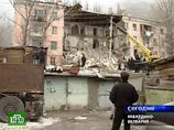 В Тырныаузе рухнул 3-этажный дом - под завалами люди