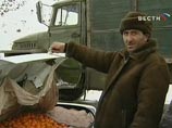 На Транскам, перекрытый грузовиками с мандаринами, выставлены БТРы