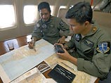 В Индонезии на дне моря, возможно, обнаружены обломки пассажирского Boeing-737 частной индонезийской авиакомпании Adam Air, пропавшего в первый день нового года