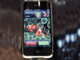 Компания Apple официально представила первый мобильный телефон iPhone