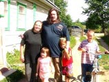 В Тверской области поминают погибшего священника и его семью