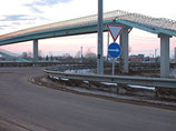 Москву и Петербург соединит новая скоростная трасса Москву и Петербург соединит новая скоростная трасса