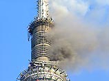 Пожар на Останкинской телебашне разгорается Пожар на Останкинской телебашне разгорается