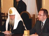 Человек, который невнимательно относится к своим правам и нравственной ответственности, "попадает в рабство греха". "И от этого рабства не спасут самые совершенные законы и максимальная внешняя свобода", убежден Алексий II Человек, который невнимательно относится к своим правам и нравственной ответственности, "попадает в рабство греха". "И от этого рабства не спасут самые совершенные законы и максимальная внешняя свобода", убежден Алексий II