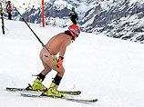 Олимпийский медалист на спор скатился голым с горы