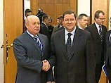 Главы правительств Михаил Фрадков и Сергей Сидорский подписали соглашение между Россией и Белоруссией об урегулировании торгово-экономического сотрудничества в области экспорта нефти и нефтепродуктов